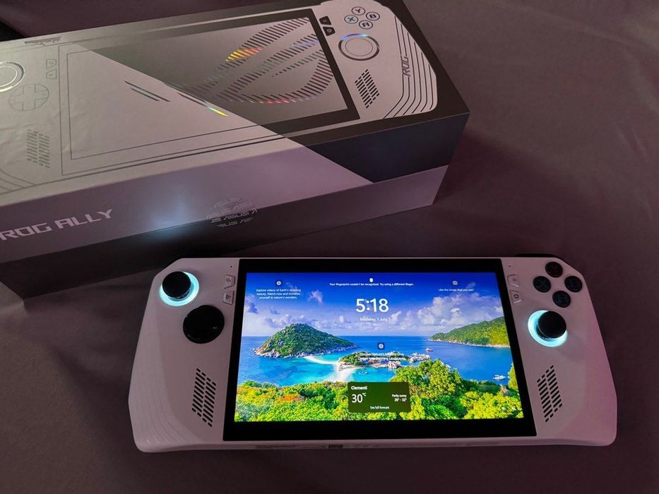 ROG Ally Z1 Extreme + Bolsa 16/512GB