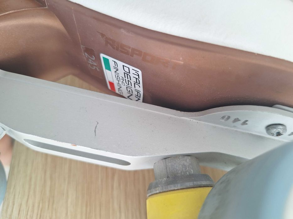 Patins 245 em bom estado