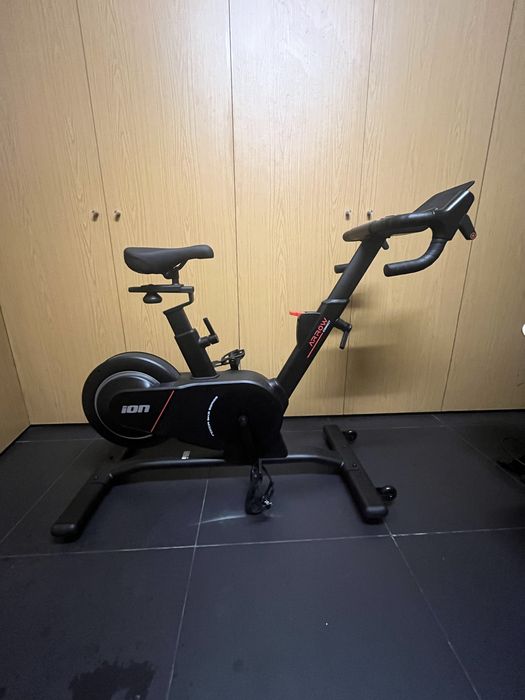Bicicleta Smart Bike BH Arrow Connect
