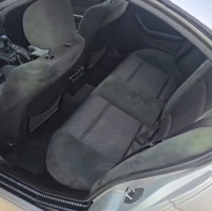 Bancos pack M Alcântara bmw e46 sedan  muito bom estado