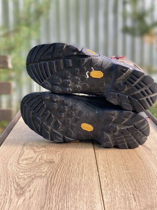 Трекінгові черевики McKinley Aquamax Vibram (Розмір 40 / устілка 25.5 см)