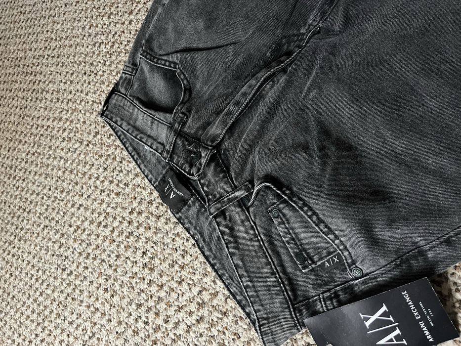 Джинсы Armani Exchange