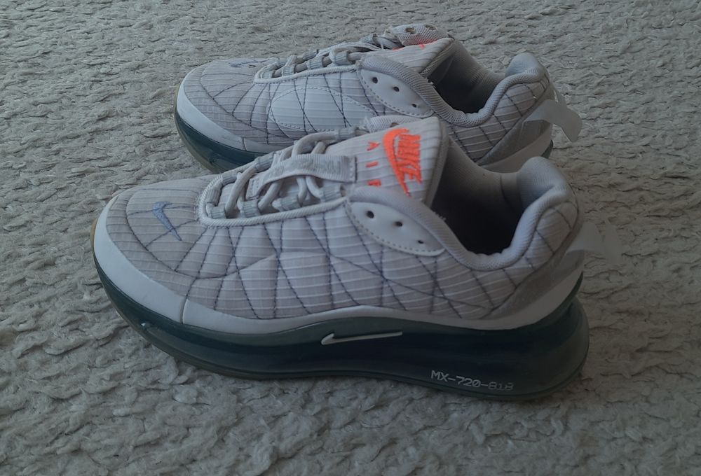 Кросівки оригінальні Nike