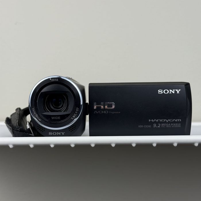 Kamera Cyfrowa Sony Handycam HDR-CX240