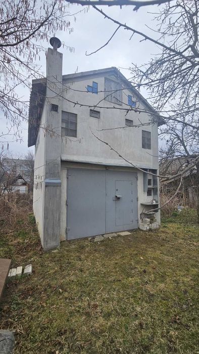 2к,58м2, а/о,жилий стан ,гараж