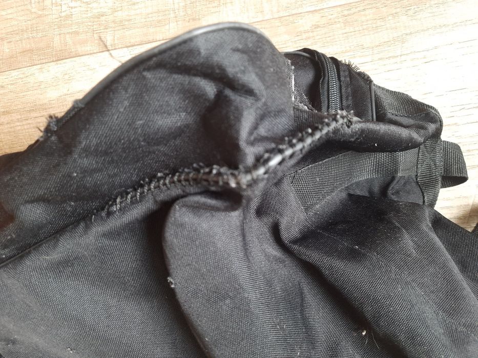 Сумка велика баул дорожня з плечевим ременем та карманами