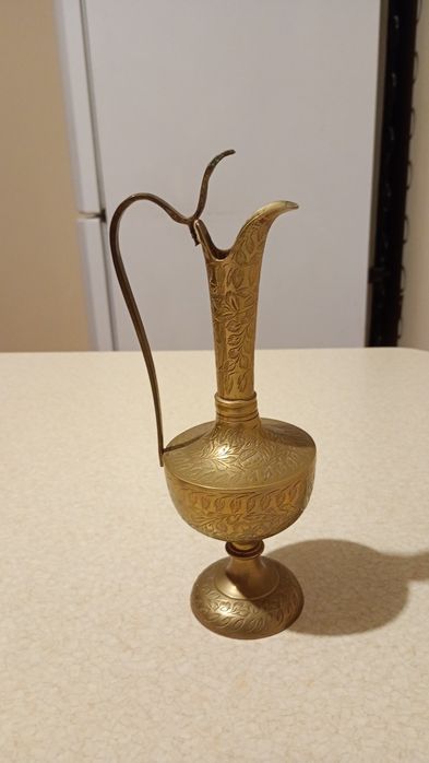 Mosiężny dzbanek 24 cm wysokość