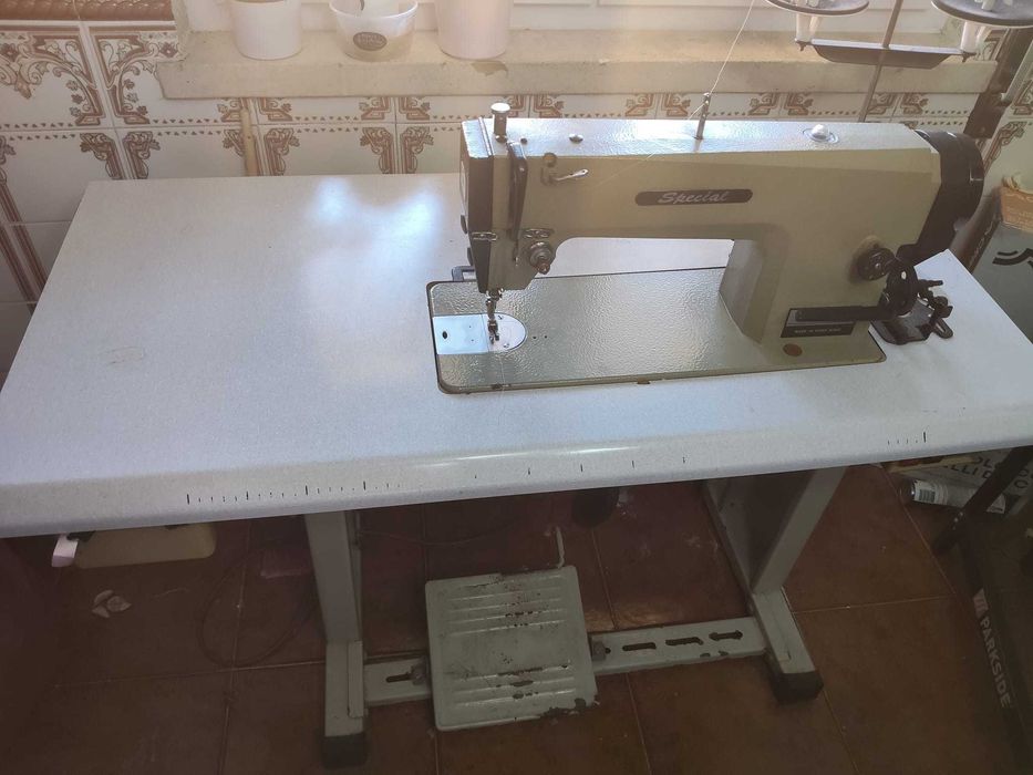 Máquina de coser