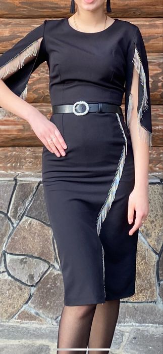 Вечірня сукня.