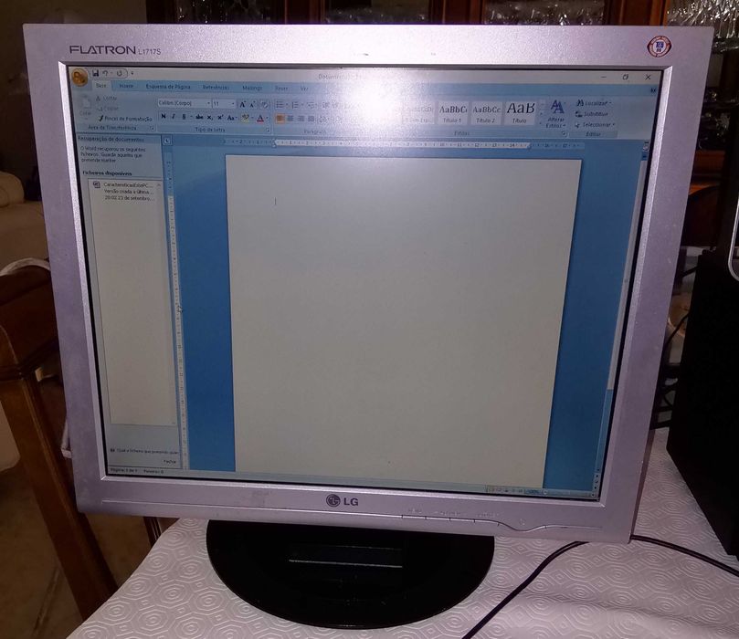 Monitor de PC de 42cm