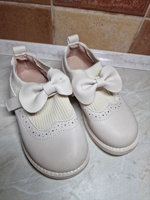 Новая обувь для девочек сапоги кроссовки кеды туфли ботинки