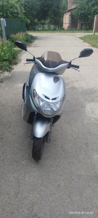 Продам мопед сузукі.
