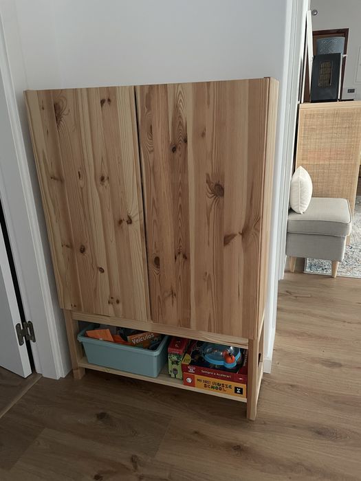 Armário Ivar Ikea e estrutura base