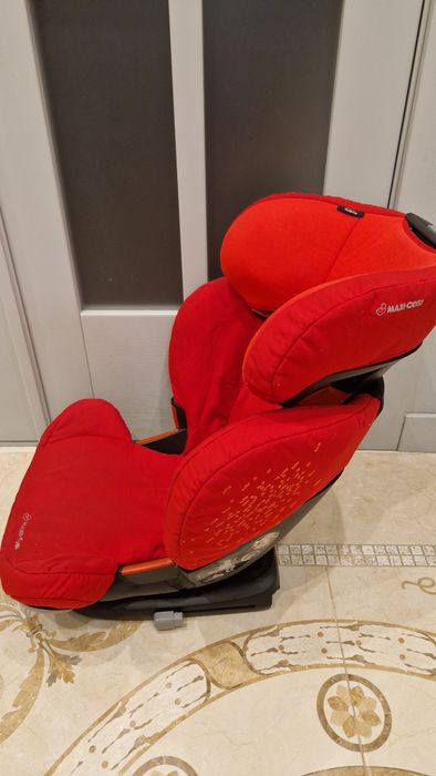 Автокрісла дитячі Maxi-Cosi RodiFix  (2 шт)