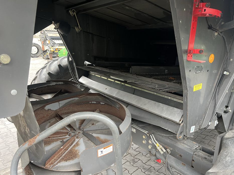 Claas Lexion cat 590r