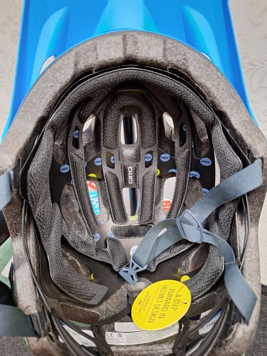 Kask rowerowy GIRO CHRONICLE unisex L 59-63cm MIPS
