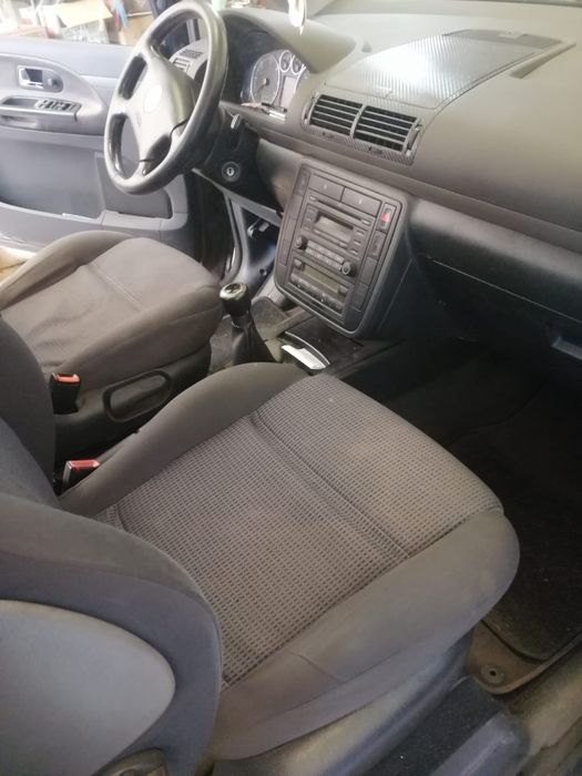 VW Sharan 2.0 140cv