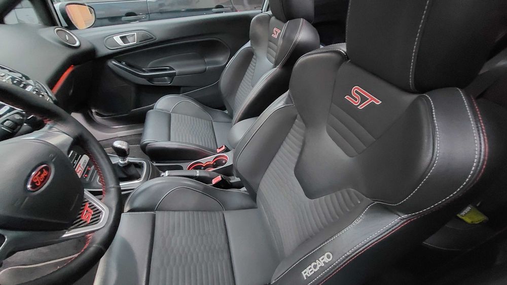 Ford Fiesta — fotografia 9