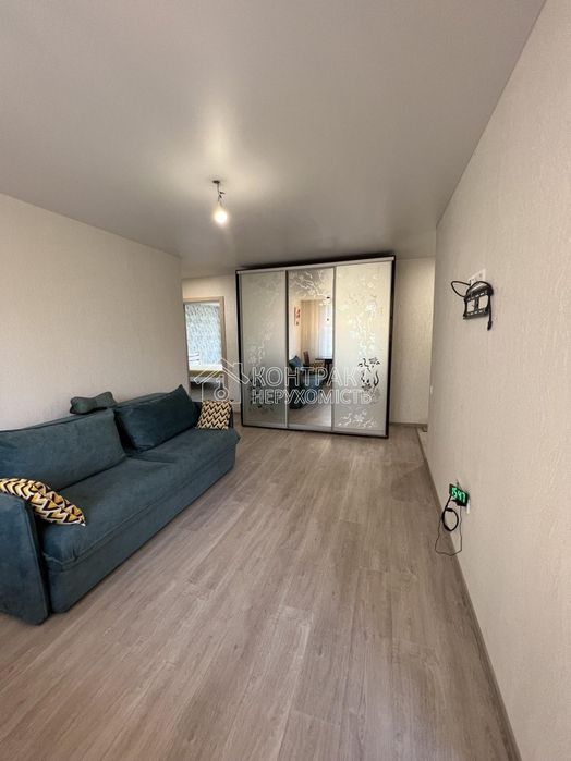 Продам 3к.кв 522 м/р Валентиновская ваучер сертификат метро Студентська Салтівське