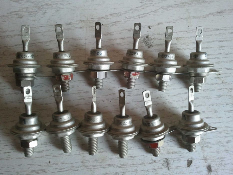 Диодные столбы(сборки)+Диоды(Д215-Д242-Д201-Д231) СССР