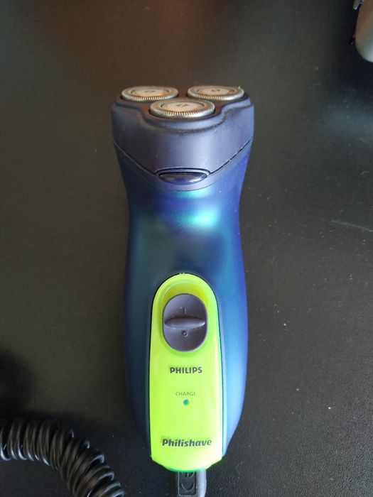 Maquina de barbear64739223501571124