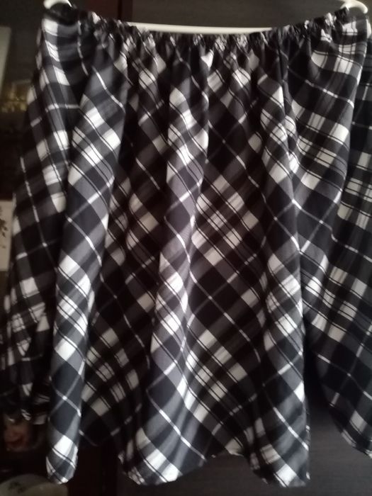 Sprzedam bluzeczki bardzo ładne za jedną 15 zł