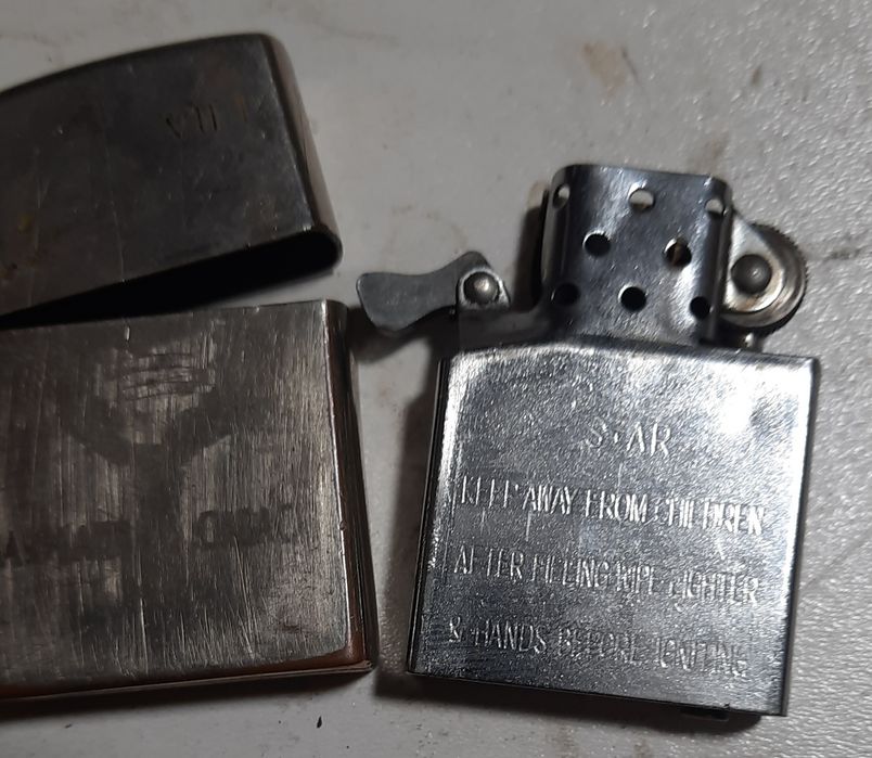 Бензиновая зажигалка zippo
