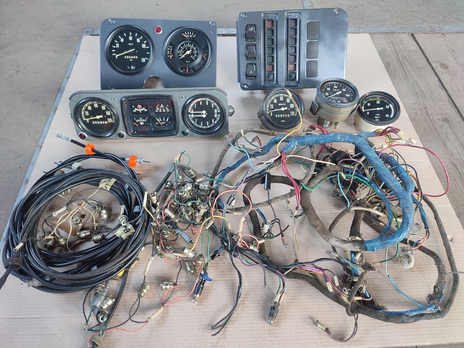 Щиток приборов зил  130 554 ММЗ 1