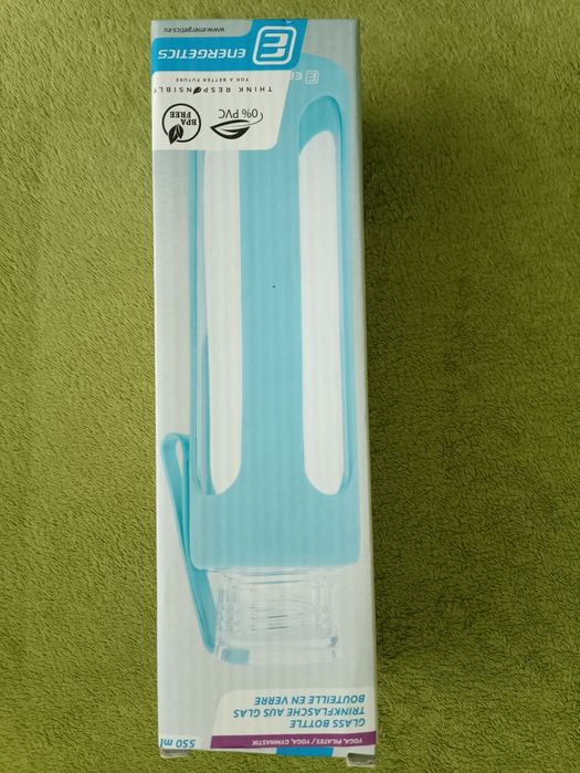 Стеклянная бутылка