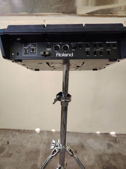 Roland SPD-SX com case + tripé