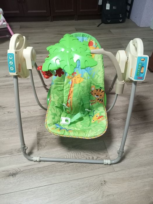 Гойдалка для немовляти