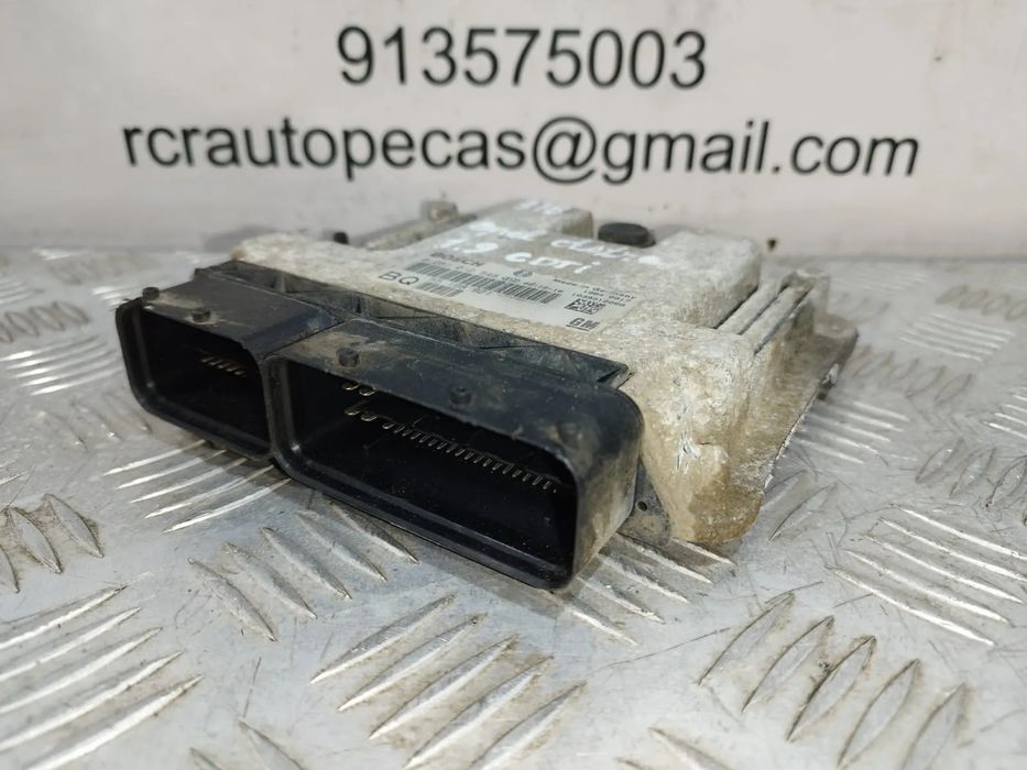 Centralina ECU Motor Bosch 0281012548 GM Opel 55198921 1.9 CDTI