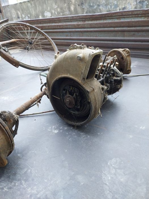 Motor goggomobile 250