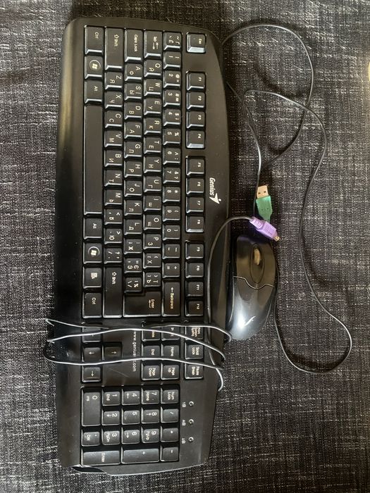 Клавиатура Genius c мышкой