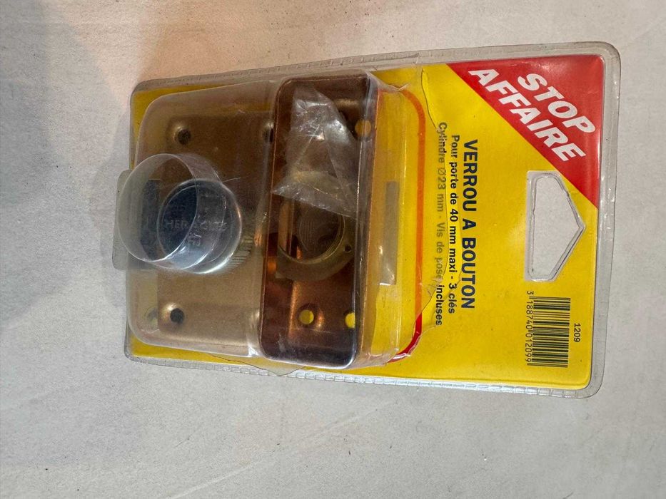 Trava de botão para porta 40 mm 3 chaves cilindro 23 mm