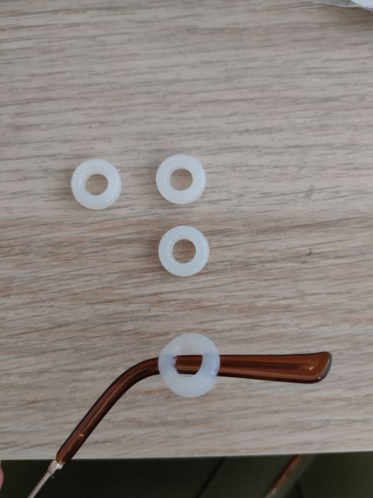 Zabezpieczenie na uszka do okularów