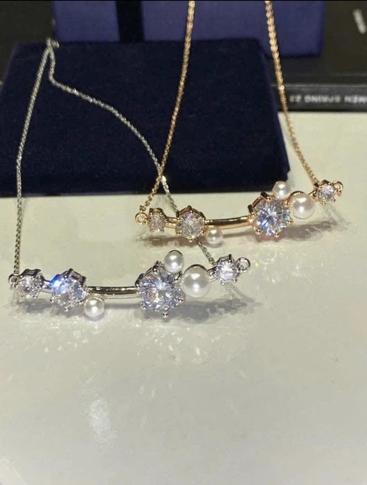 Шикарний набір Swarovski