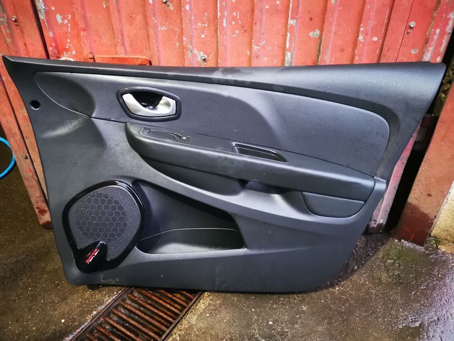 RENAULT CLIO IV / 4 FORRA / QUARTELA PORTA FRENTE DIREITA - FP024