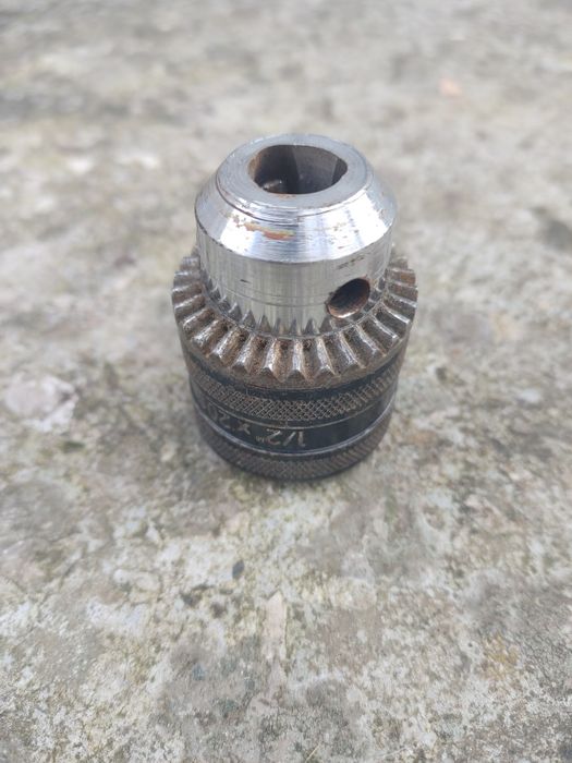 Развертка ручная цилиндрическая 20мм