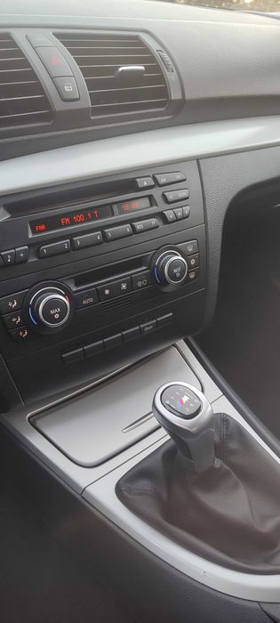 BMW Série 1 118d