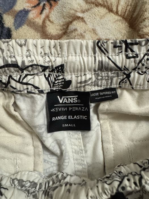 Продам штани Vans (вдягалися двічі, в ідеальному стані)