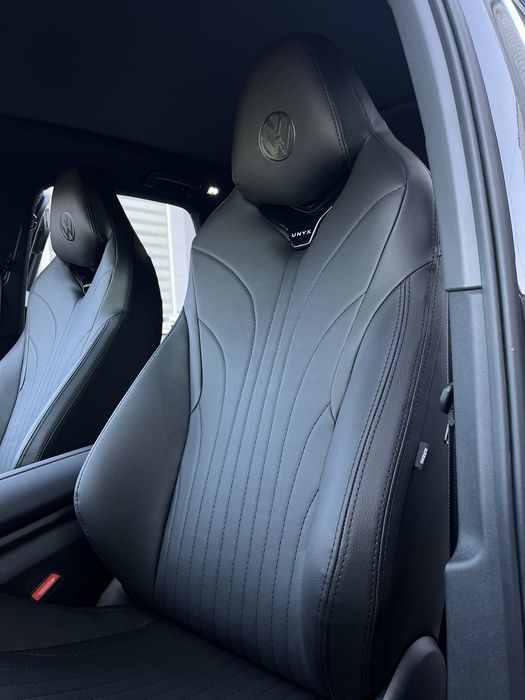 Чохли для Volkswagen ID. UNYX