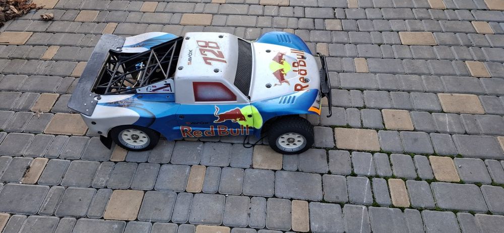 Продам losi 5t 1.0. ДВС  Traxxas Arrma HPI baja 5t