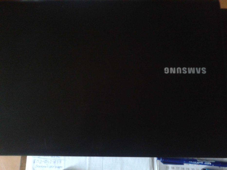 Laptop Samsung 770Z7E i7 8GB 512SSD HD8870M Win11.Ekran 17,3