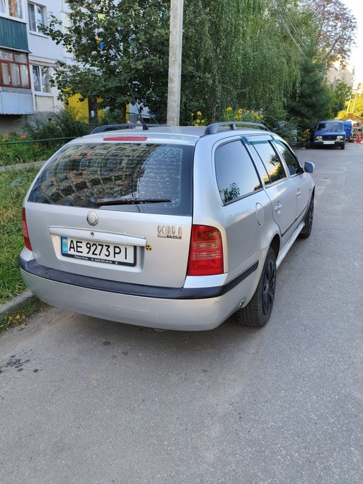 Робочий автомобіль