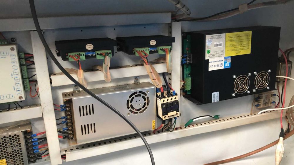Maquina Laser Grande e Potente