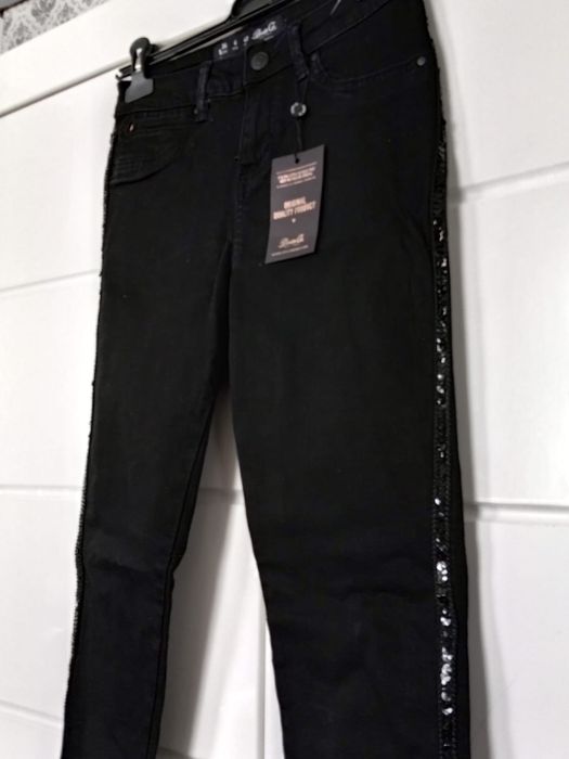 Nowe czarne spodnie dżinsowe z cekinami rozmiar 36 Denim Co