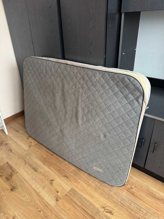 Legowisko dla psa ortopedyczne materac DOTTY 120x85 cm – jak nowe / duży pies