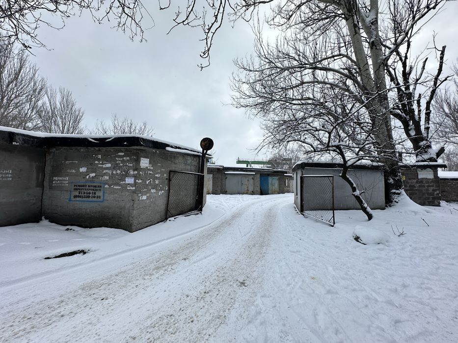 Продається капітальний гараж