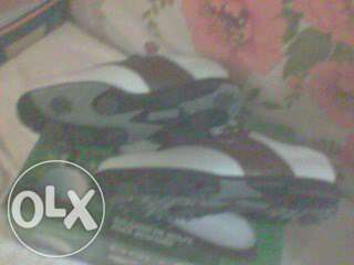 Sapato para Golfe Senhora 37 com caixa (Novos) - 20 € - Entrega Lx